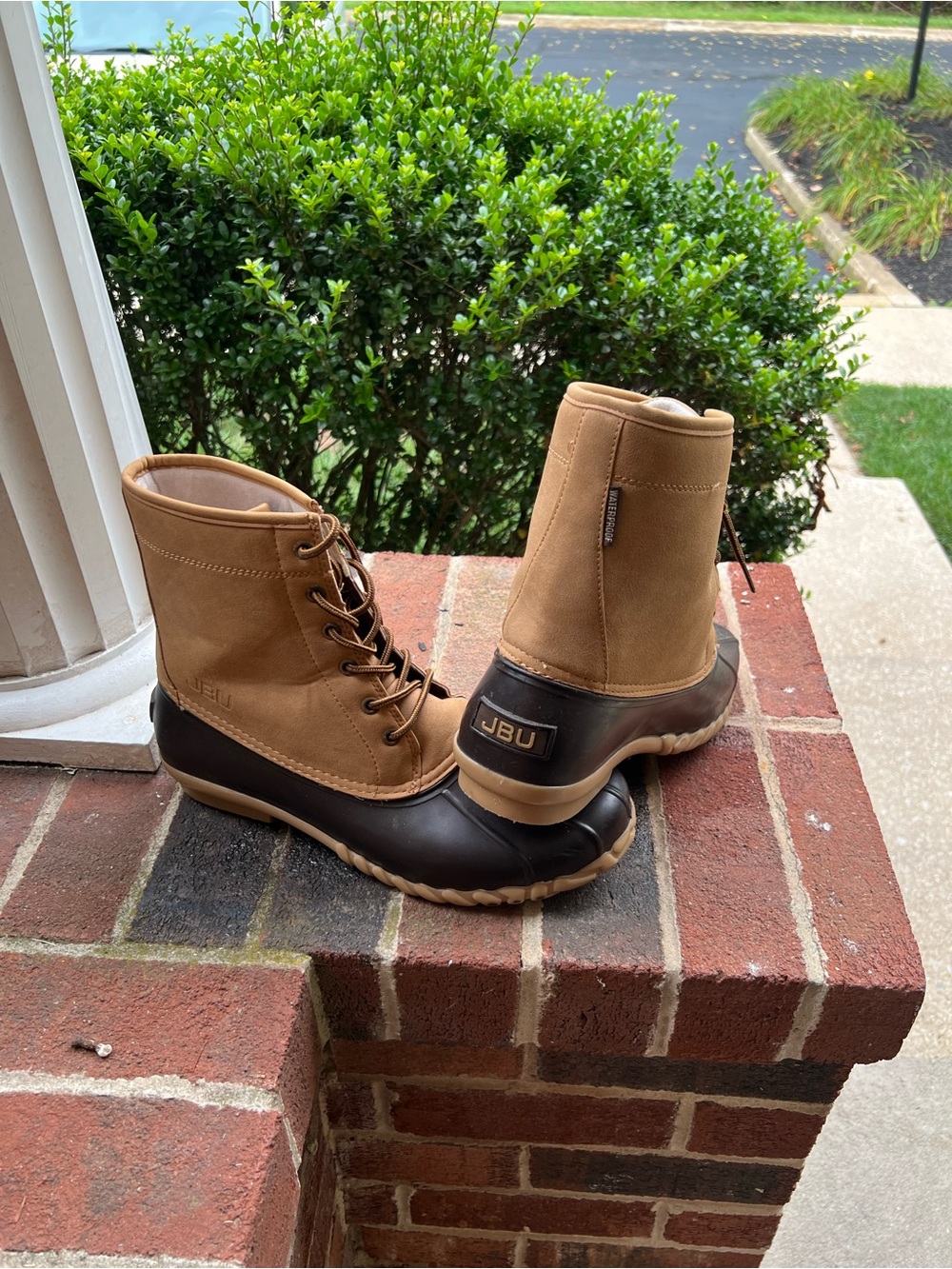 JBU Men’s Tan and Brown Waterproof Duck Boots